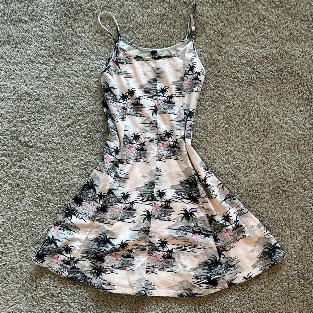 Fox Women's Mini Dress - Black and Pink Tropical Print
